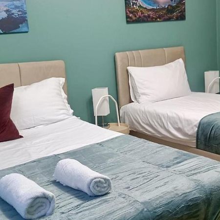 Deluxe Apartment - 1 Min Away From Camden Market And Station Londyn Zewnętrze zdjęcie