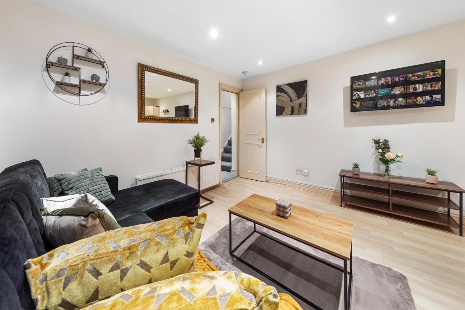 Deluxe Apartment - 1 Min Away From Camden Market And Station Londyn Zewnętrze zdjęcie