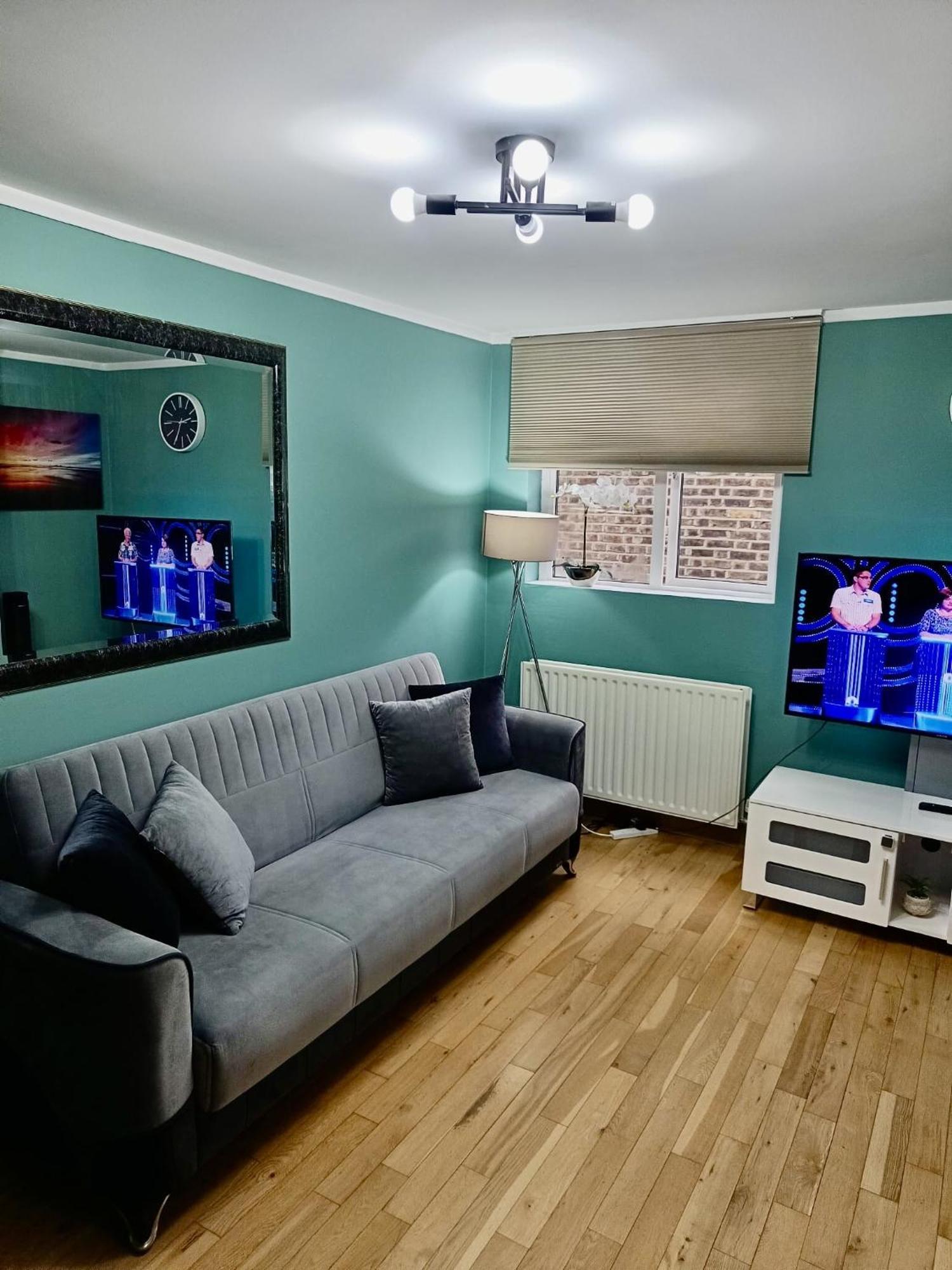 Deluxe Apartment - 1 Min Away From Camden Market And Station Londyn Zewnętrze zdjęcie