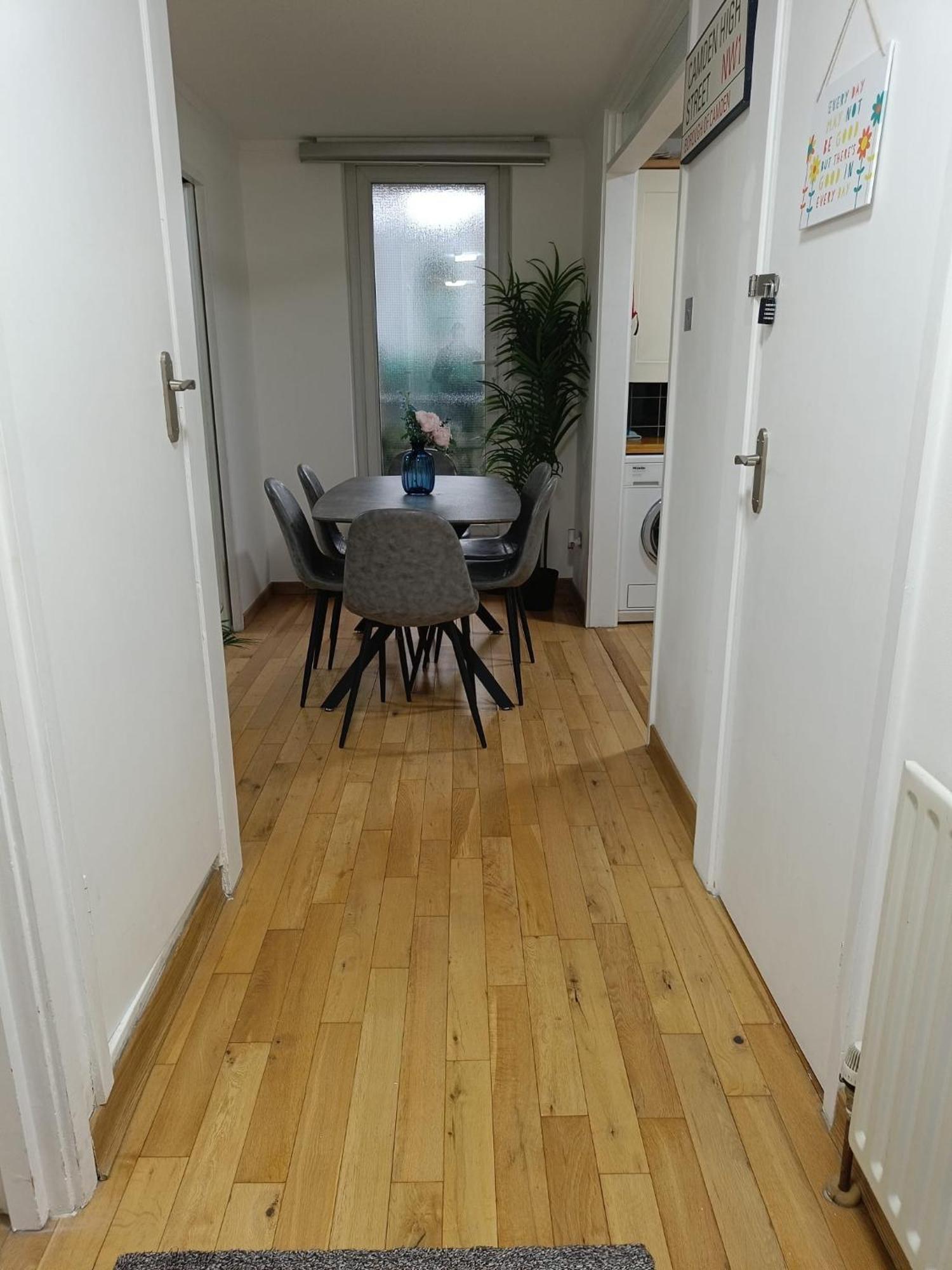 Deluxe Apartment - 1 Min Away From Camden Market And Station Londyn Zewnętrze zdjęcie